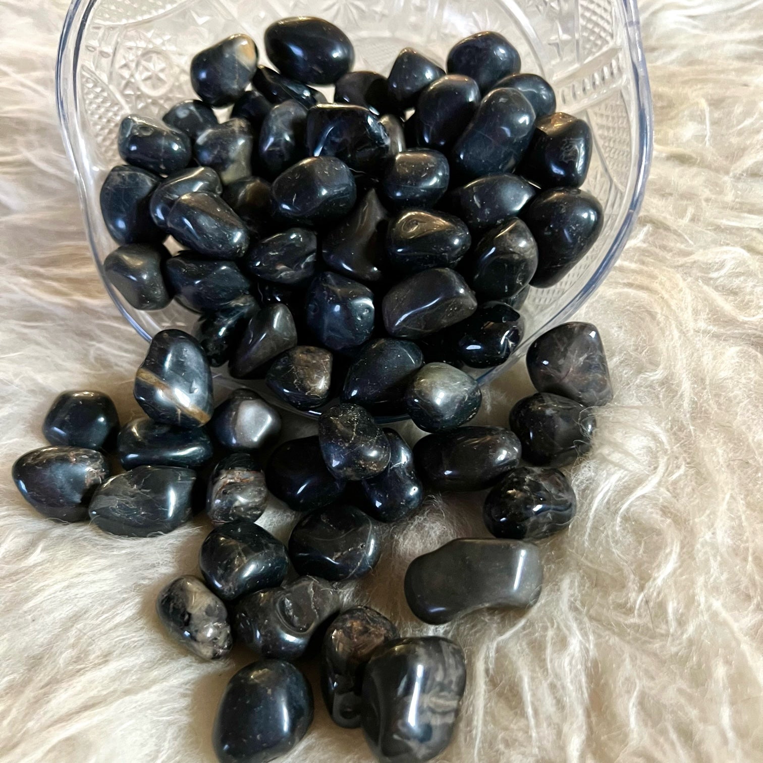 Black Onyx Tumbled Stones