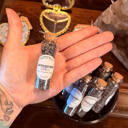 Safekeeping Black Salt